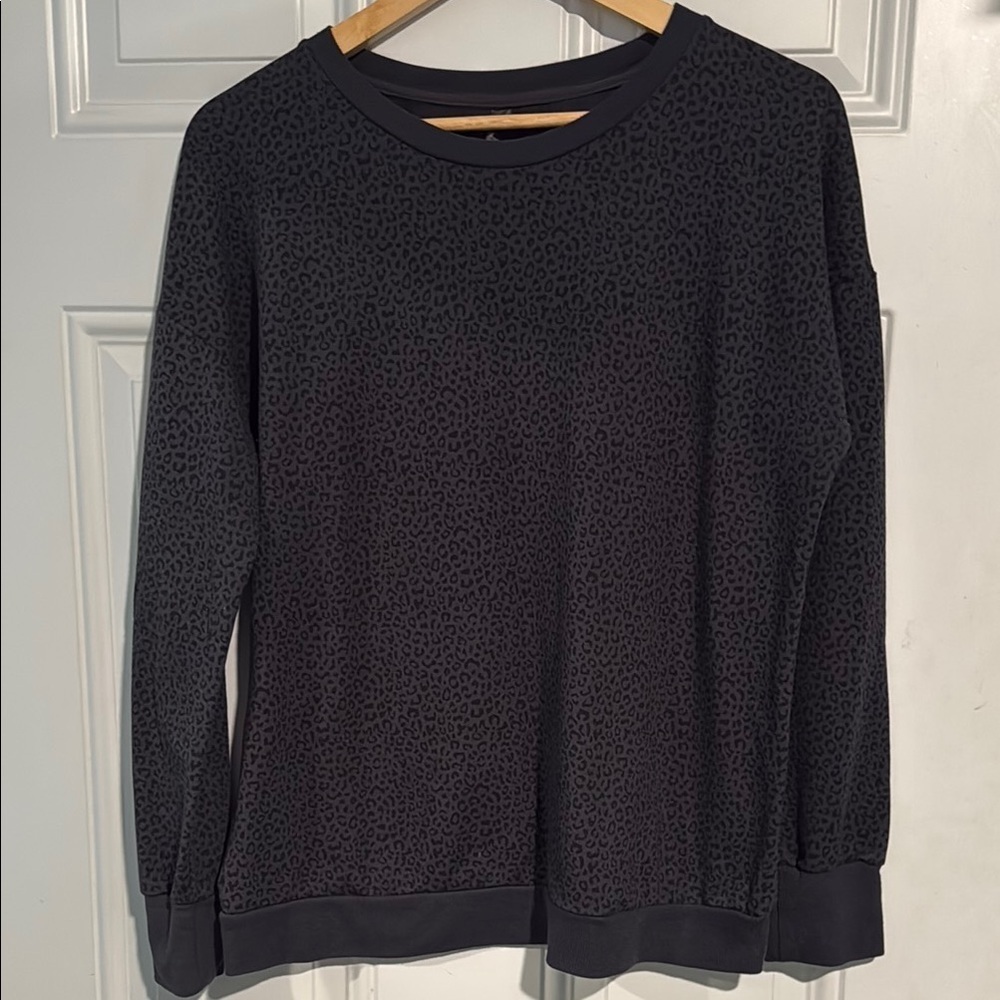 Mondetta Black Leopard Print Top